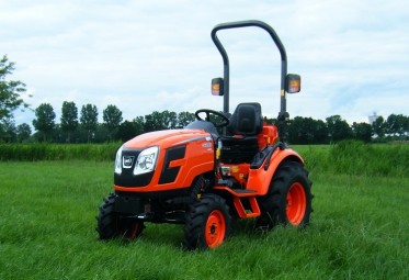 Трактор KIOTI СК2810H (Ю. Корея) Трактор KIOTI СК2810H (Ю. Корея)