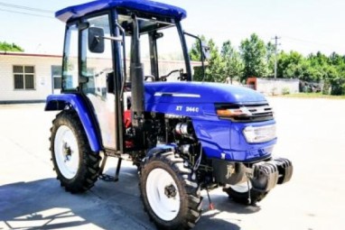 Минитрактор Синтай XT 244 с кабиной Минитрактор Синтай XT 244 с кабиной